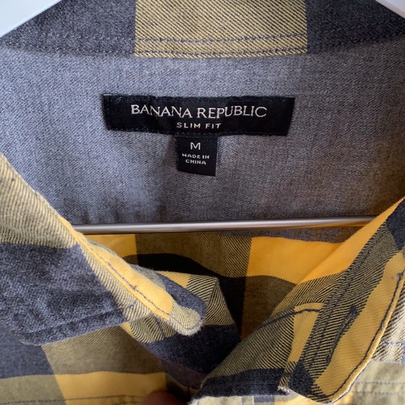 NWOT | Slim Fit Shirt | Banana Republic | Medium - Picture 3 of 4